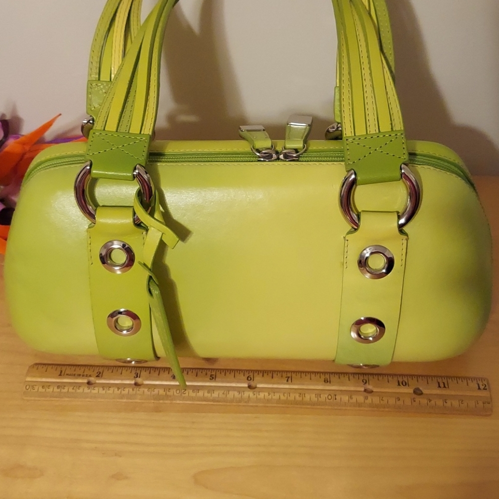 VTG Y2K Sabrina Scala Green & Yellow Ombre Colored Handbag w/Silvertone Hardware - Picture 14 of 17